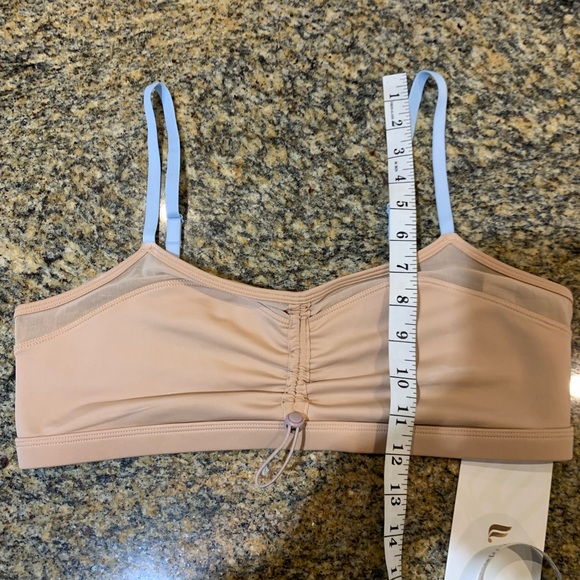 Fabletics MAKAYLA LOW-IMPACT SPORTS BRA NWT Size Large - Picture 5 of 9